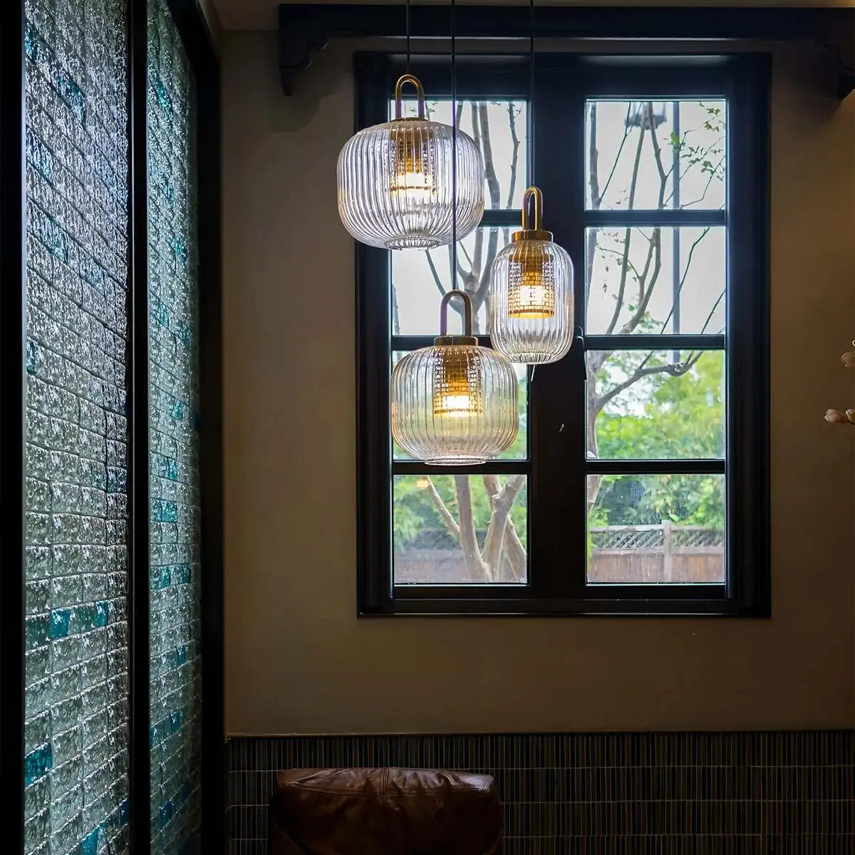 Feyran Modern Ribbed Clear Glass Pendant Light