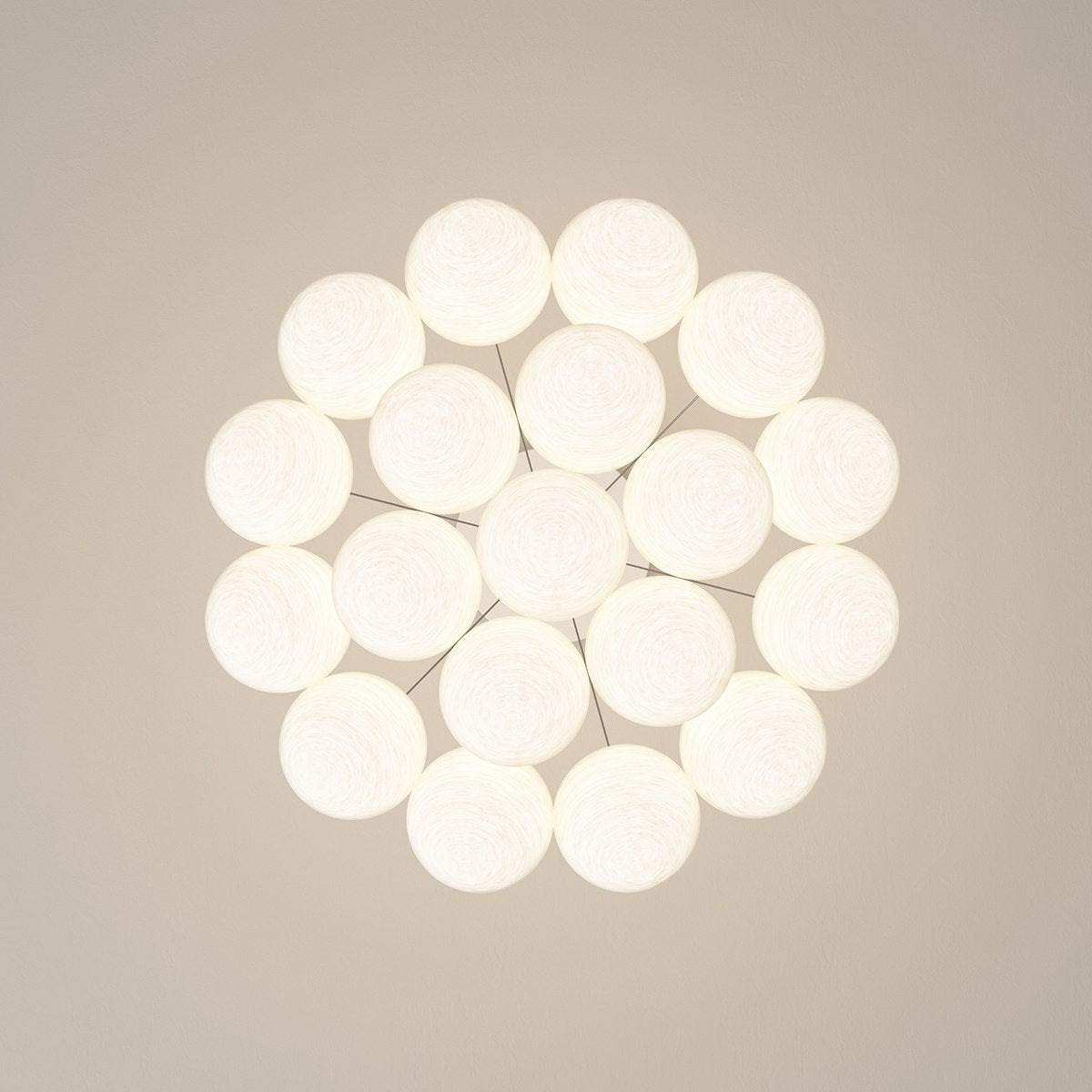 Feyran French Tulip Flower & Ball Chandelier