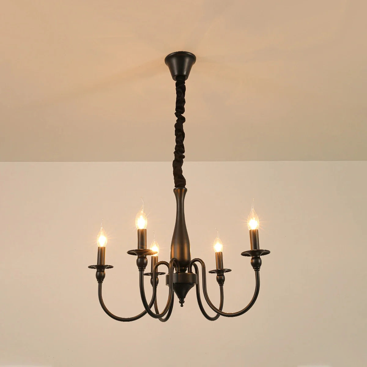 Feyran American Retro Black Candle Chandelier