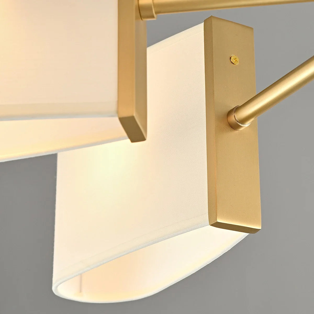 Feyran American Retro Brass Fabric Chandelier