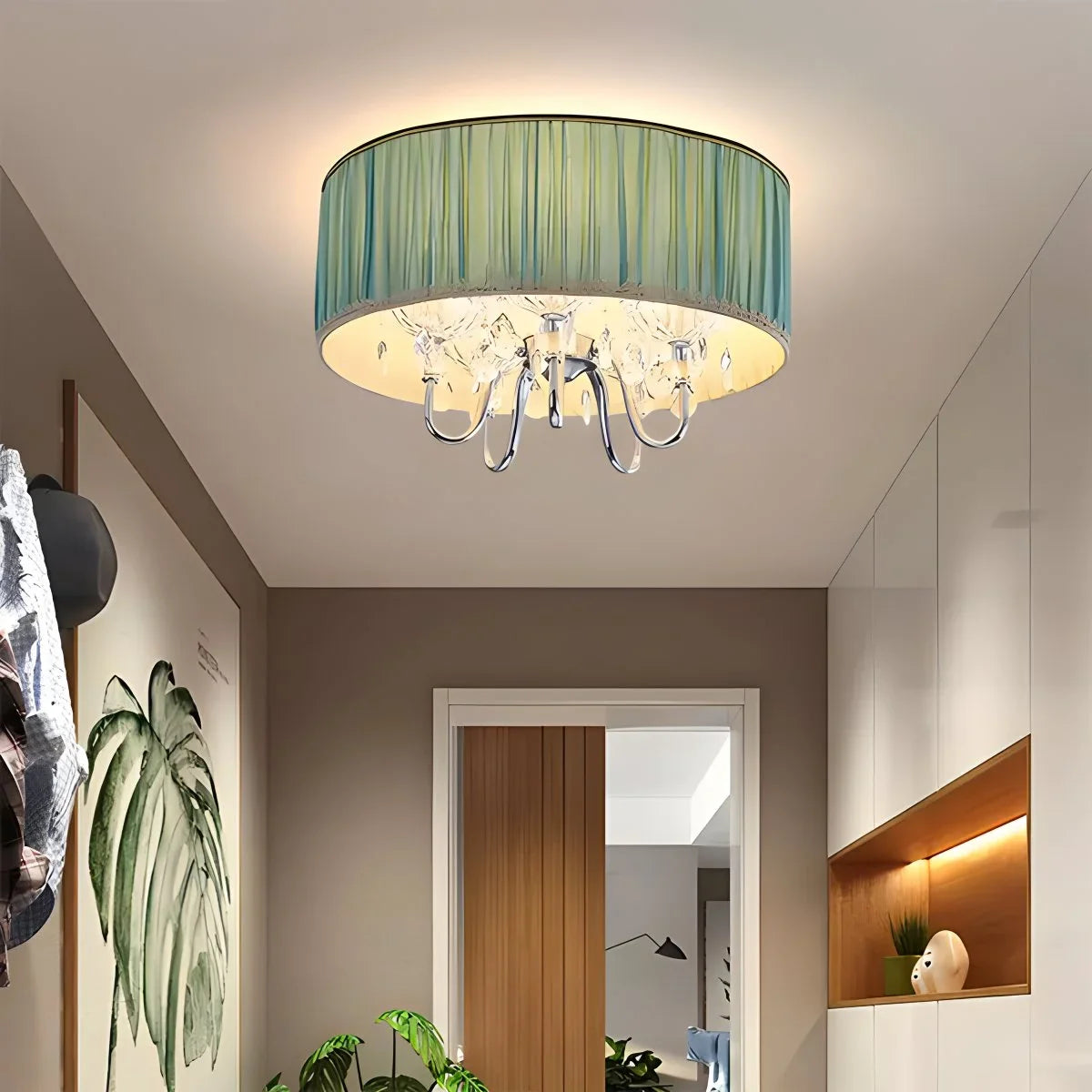 Feyran Alloy Luxury Crystal Pendant Light for Living Room