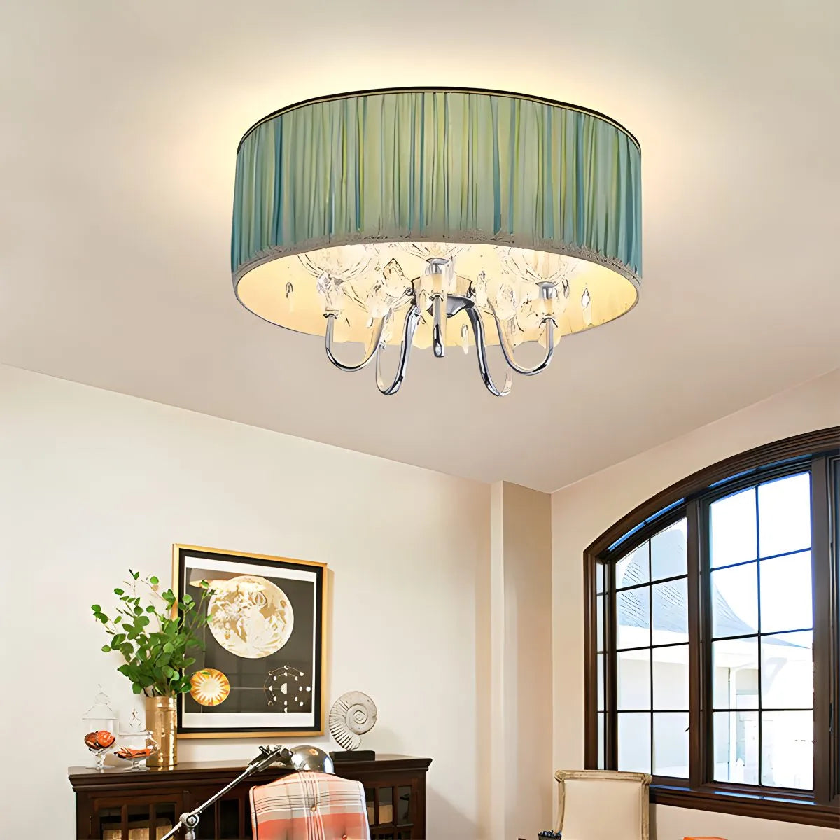 Feyran Alloy Luxury Crystal Pendant Light for Living Room