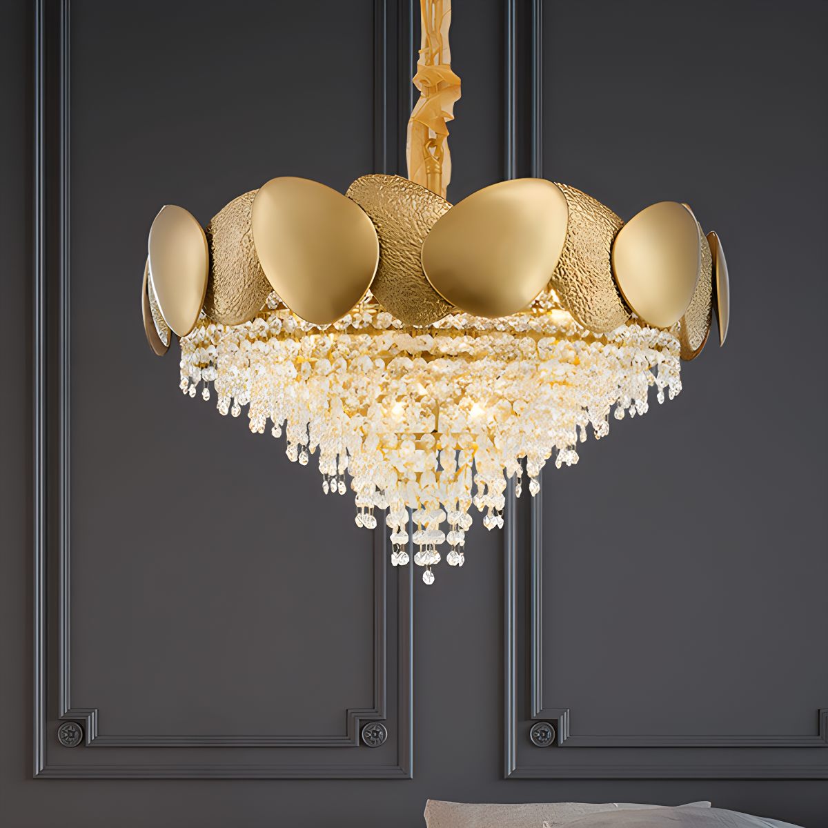 Feyran Luxurious Crystal Golden Chandelier