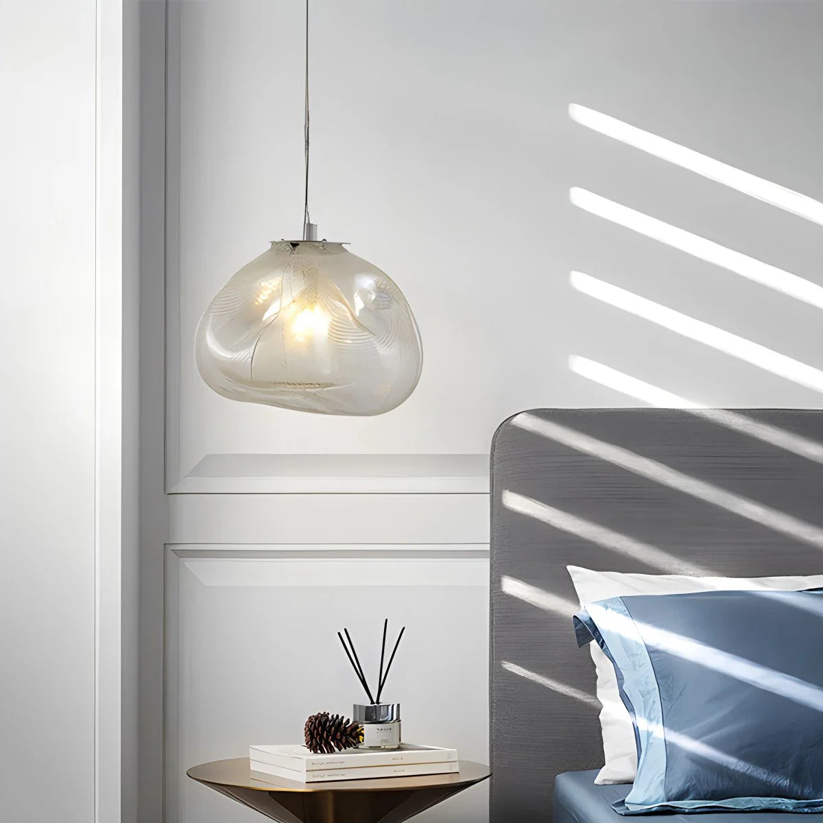 Feyran Light Luxury Cloud Shape Glass Pendant Light