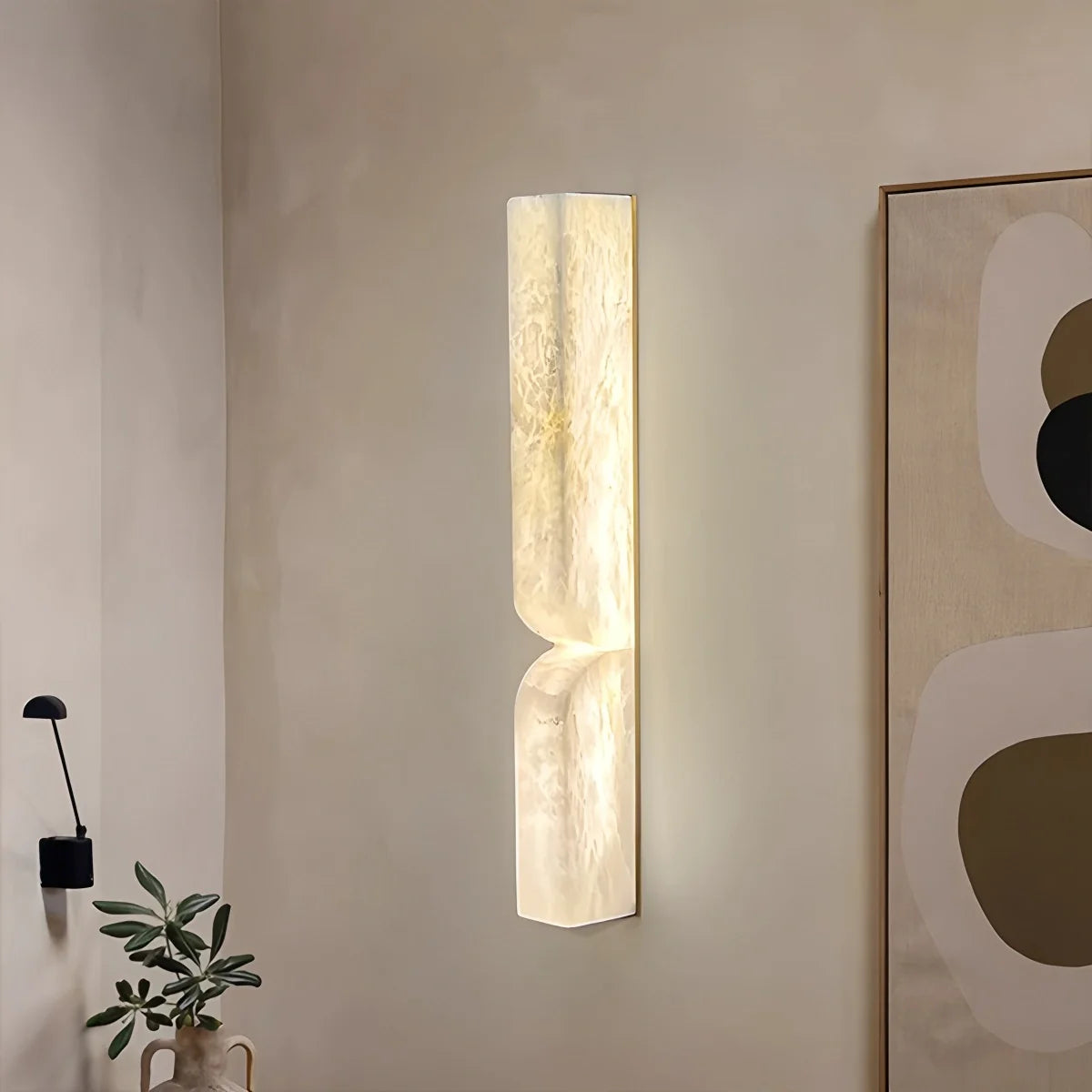 Feyran Light Luxury Spanish Alabaster Wall Sconce for Hallway