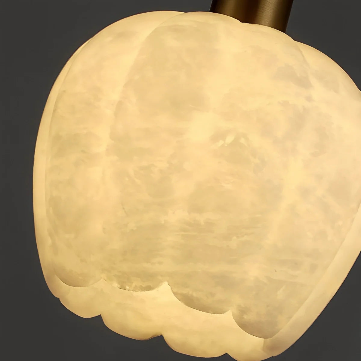 Feyran Flower Bud Shaped Spanish Alabaster Pendant Light