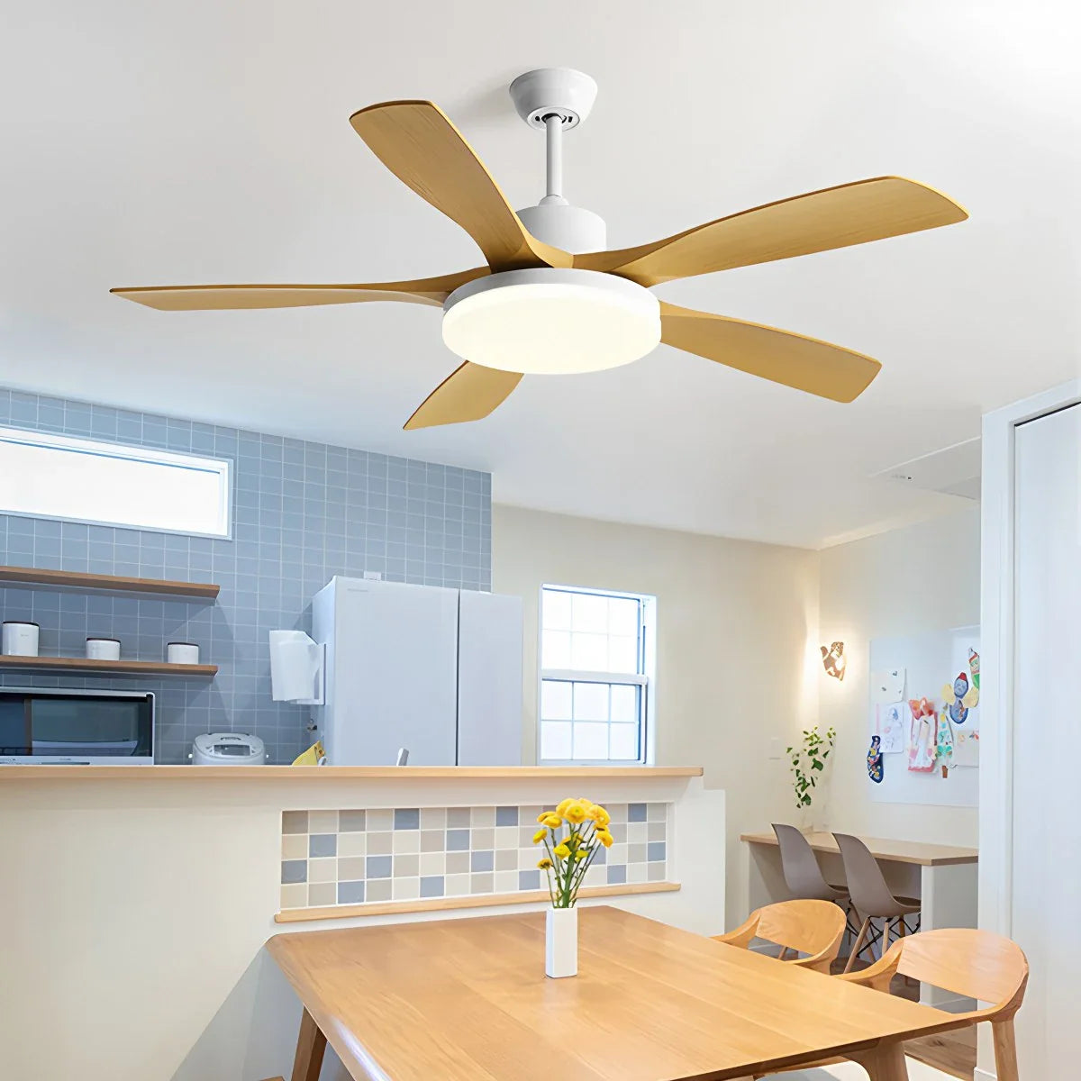 Feyran Living Room 6-Leaf Ceiling Fan Light