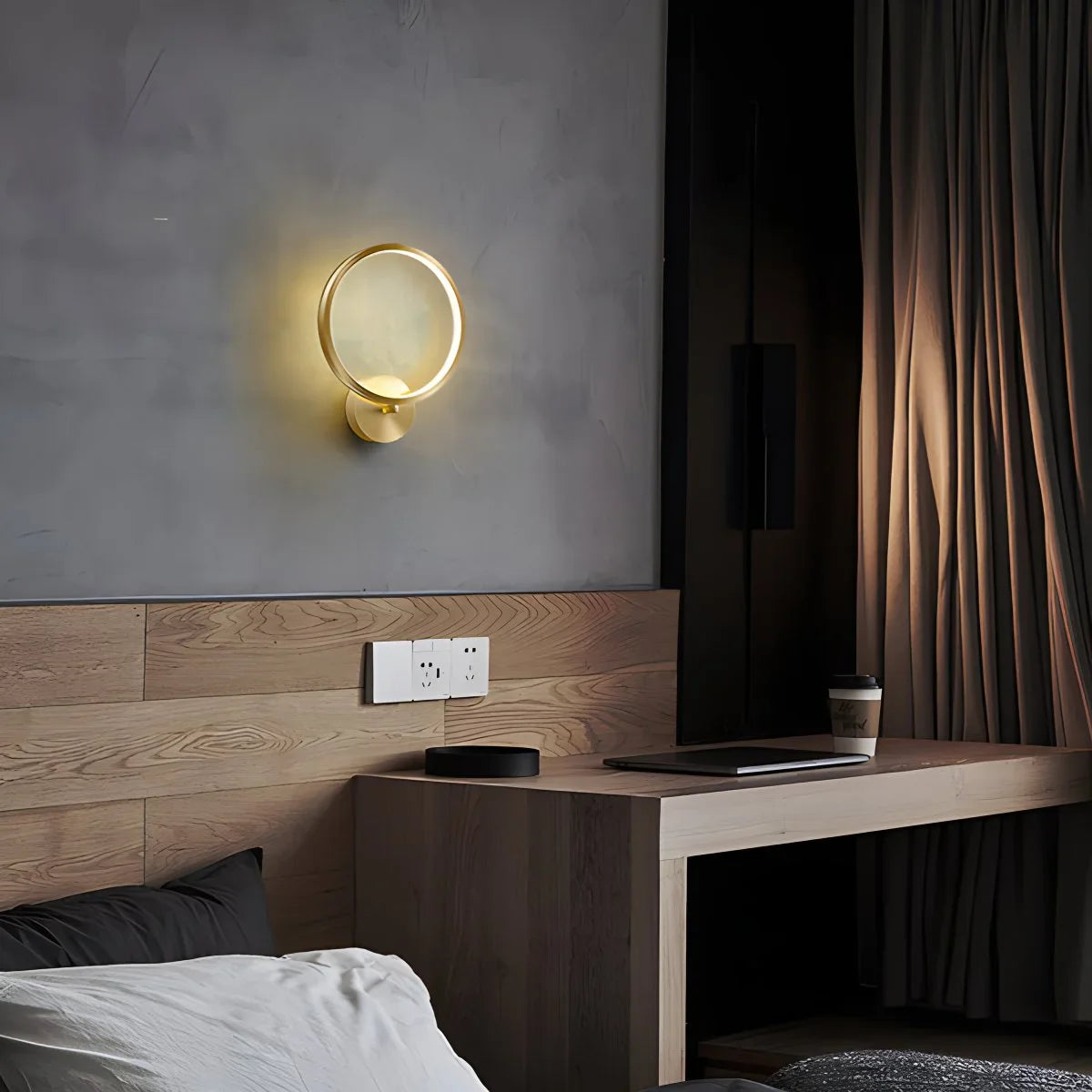 Feyran Crystal Glass Luxury Wall Sconce