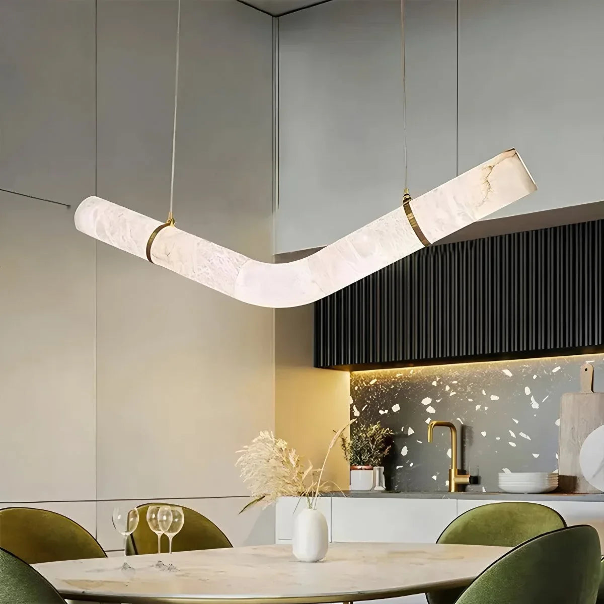 Feyran Minimalist Linear Spanish Alabaster Pendant Light