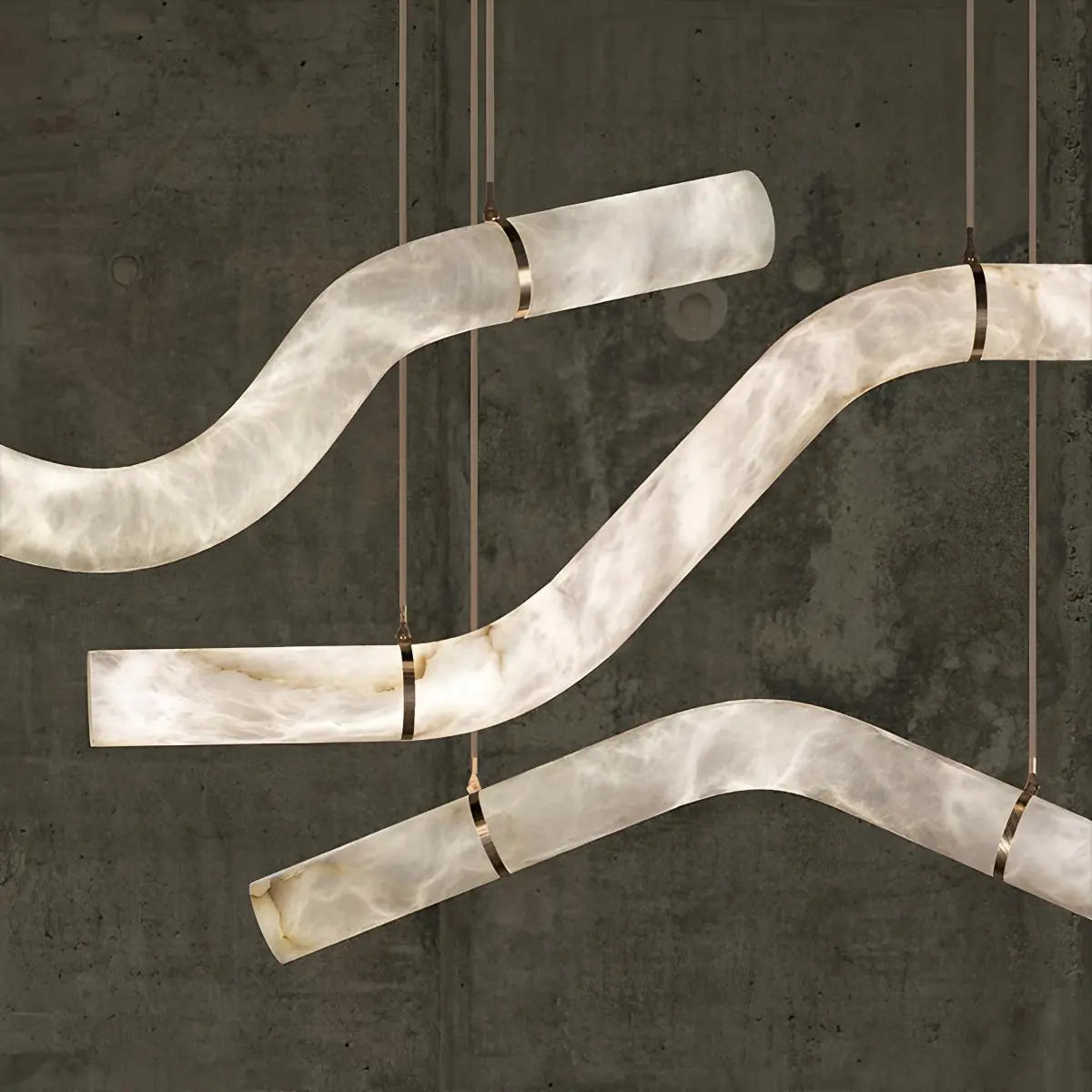 Feyran Minimalist Linear Spanish Alabaster Pendant Light