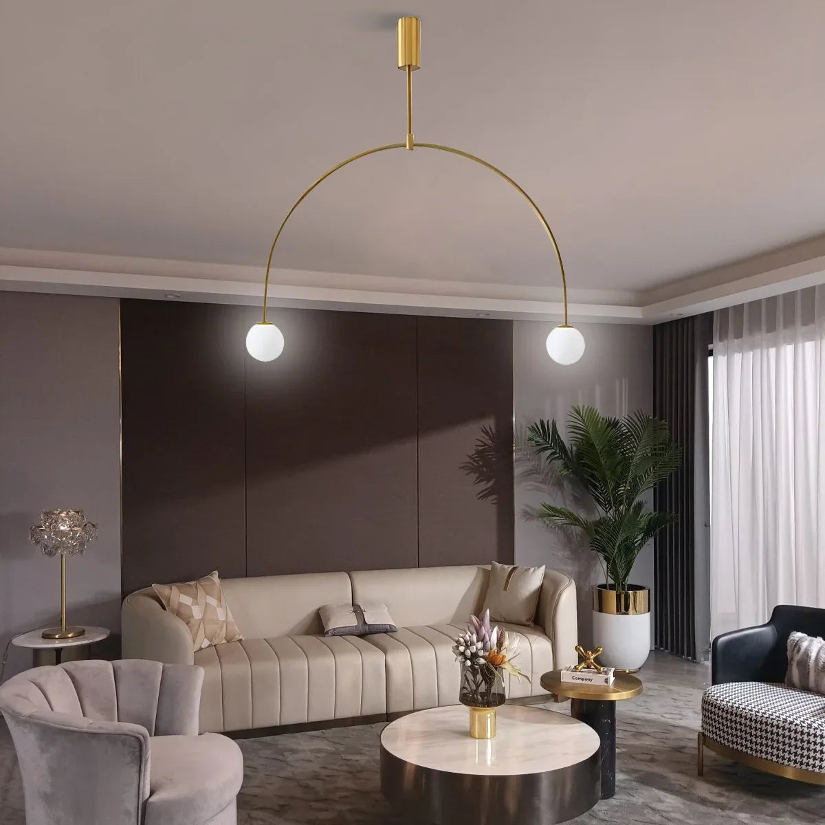Feyran Minimalist Linear Metal Chandelier