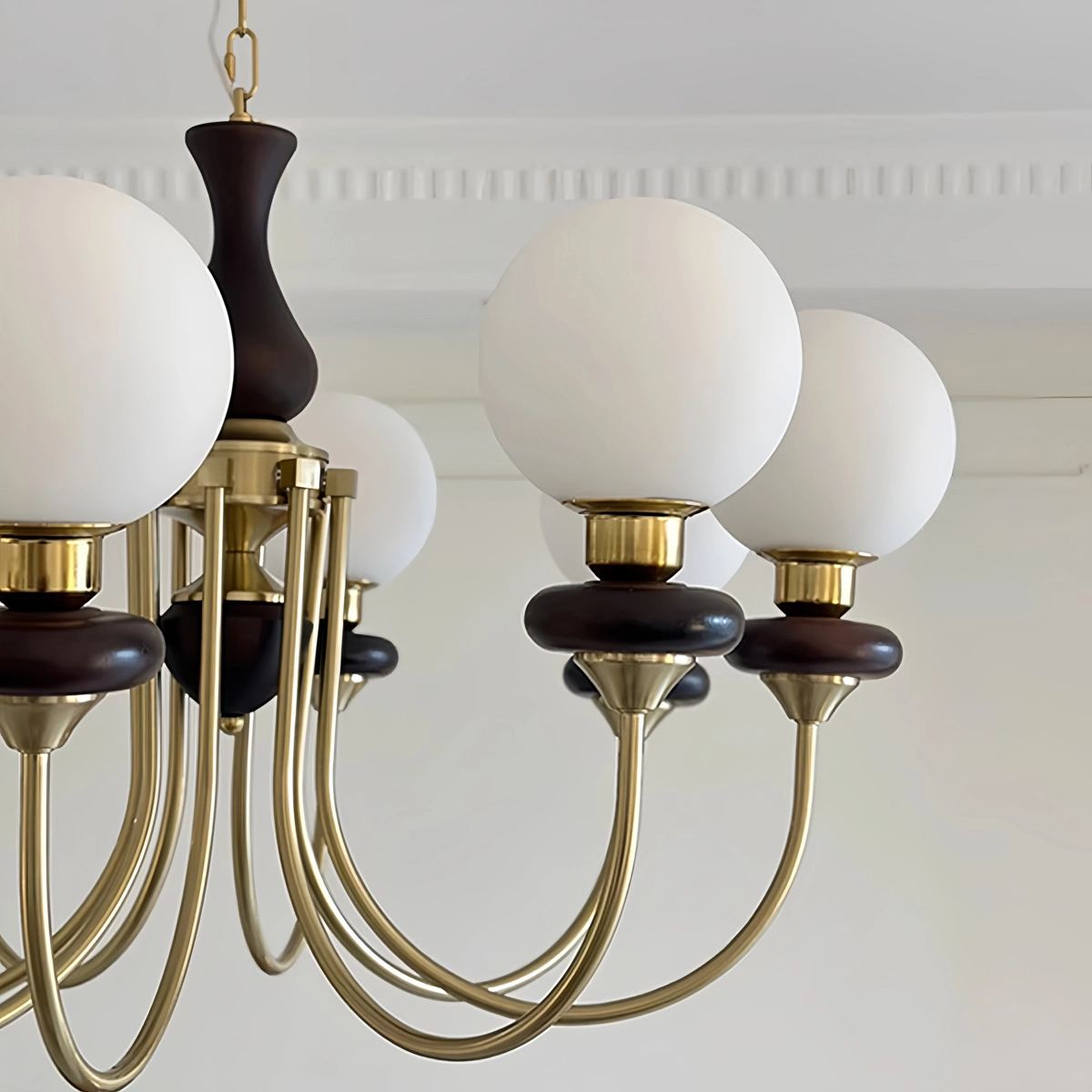 Feyran Modern Luxury Metal Chandelier