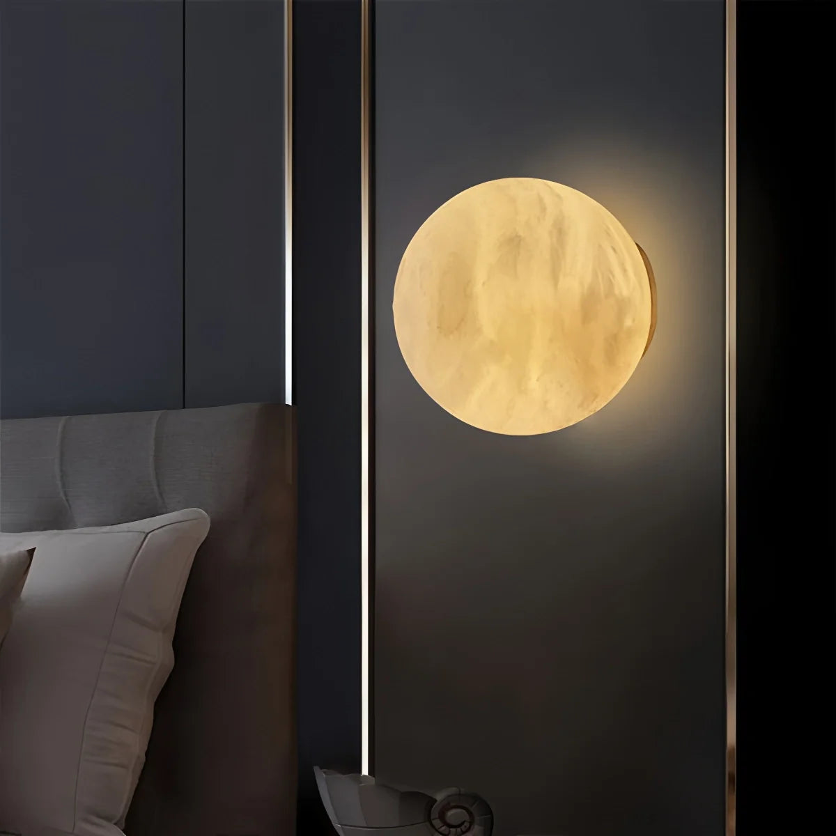 Feyran Modern Spherical Spanish Alabaster Wall Sconce