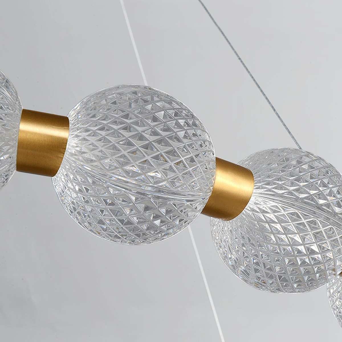 Feyran Modern Ring Pearl Chandelier for Living Room
