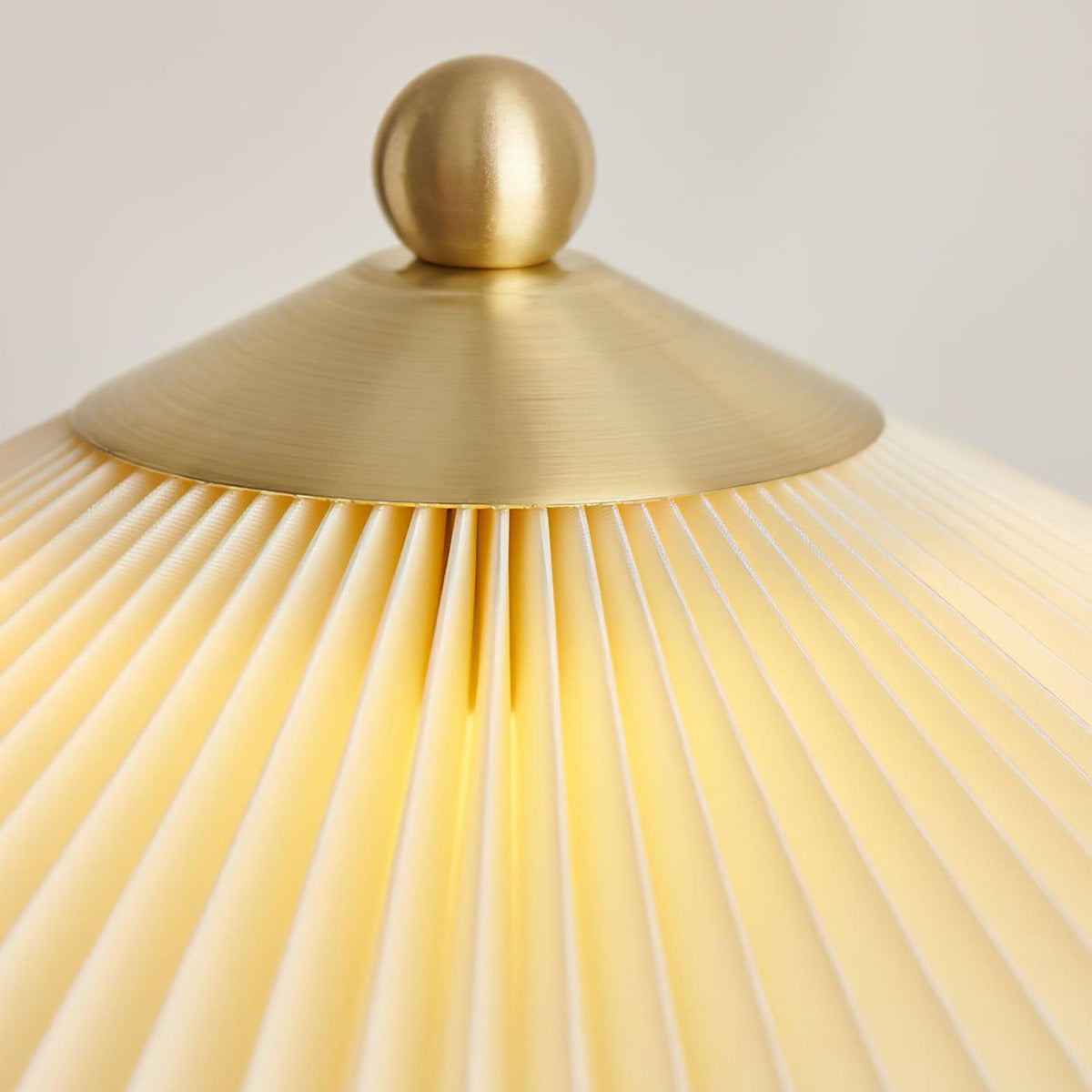 Feyran Perla Pleated Table Lamp for Bedroom