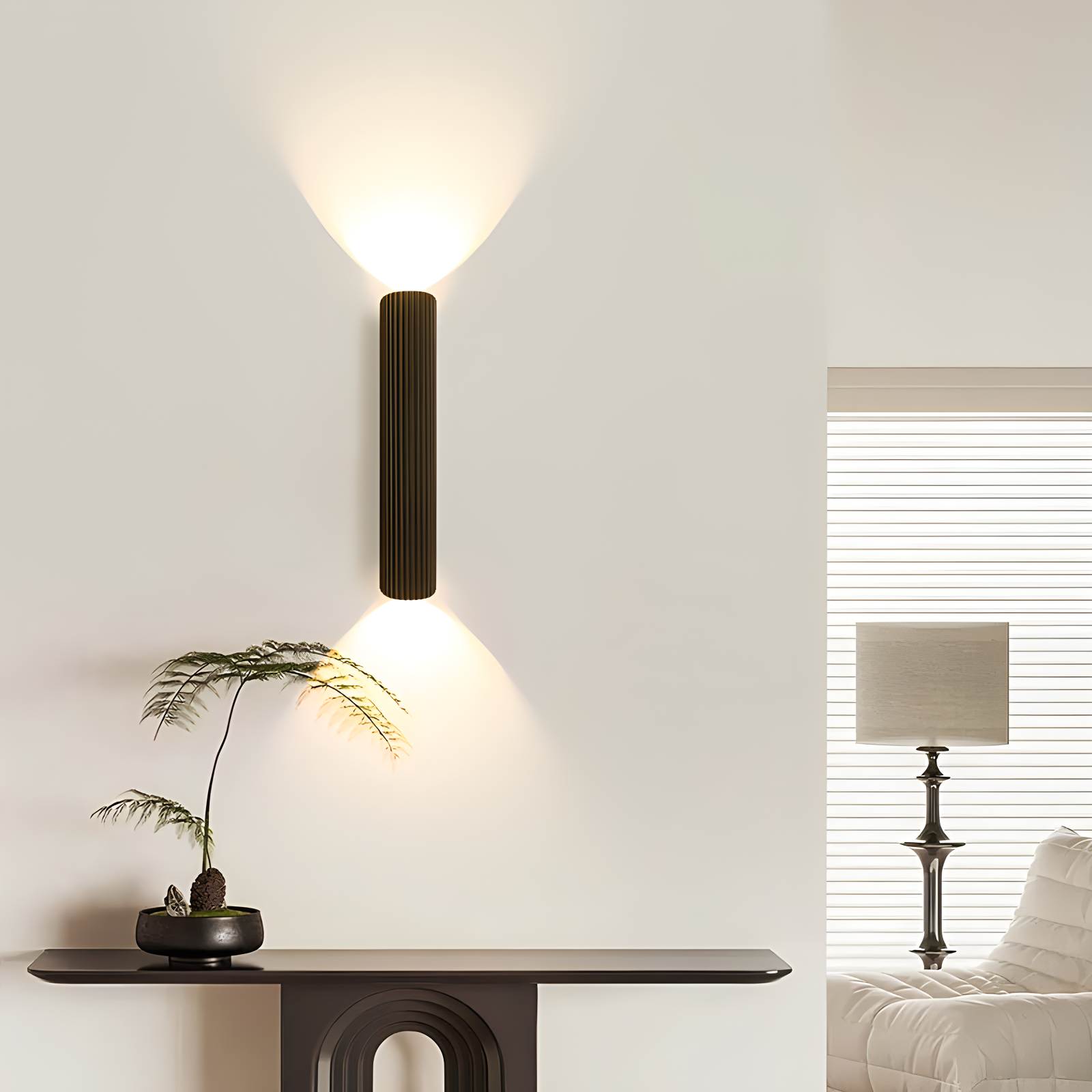 Feyran Roman Column Wall Lamp for Living Room