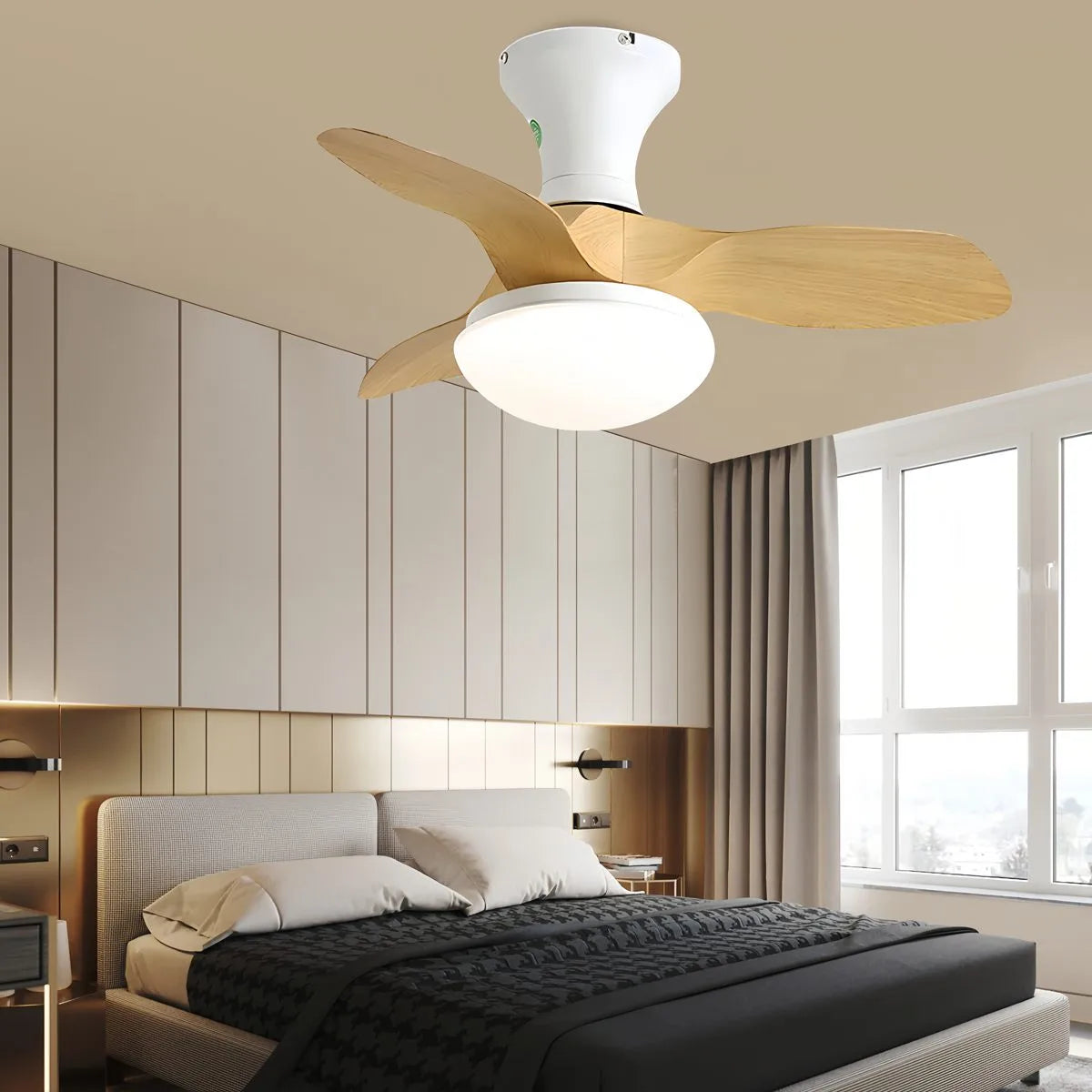 Feyran Small Propeller Ceiling Fan With Light