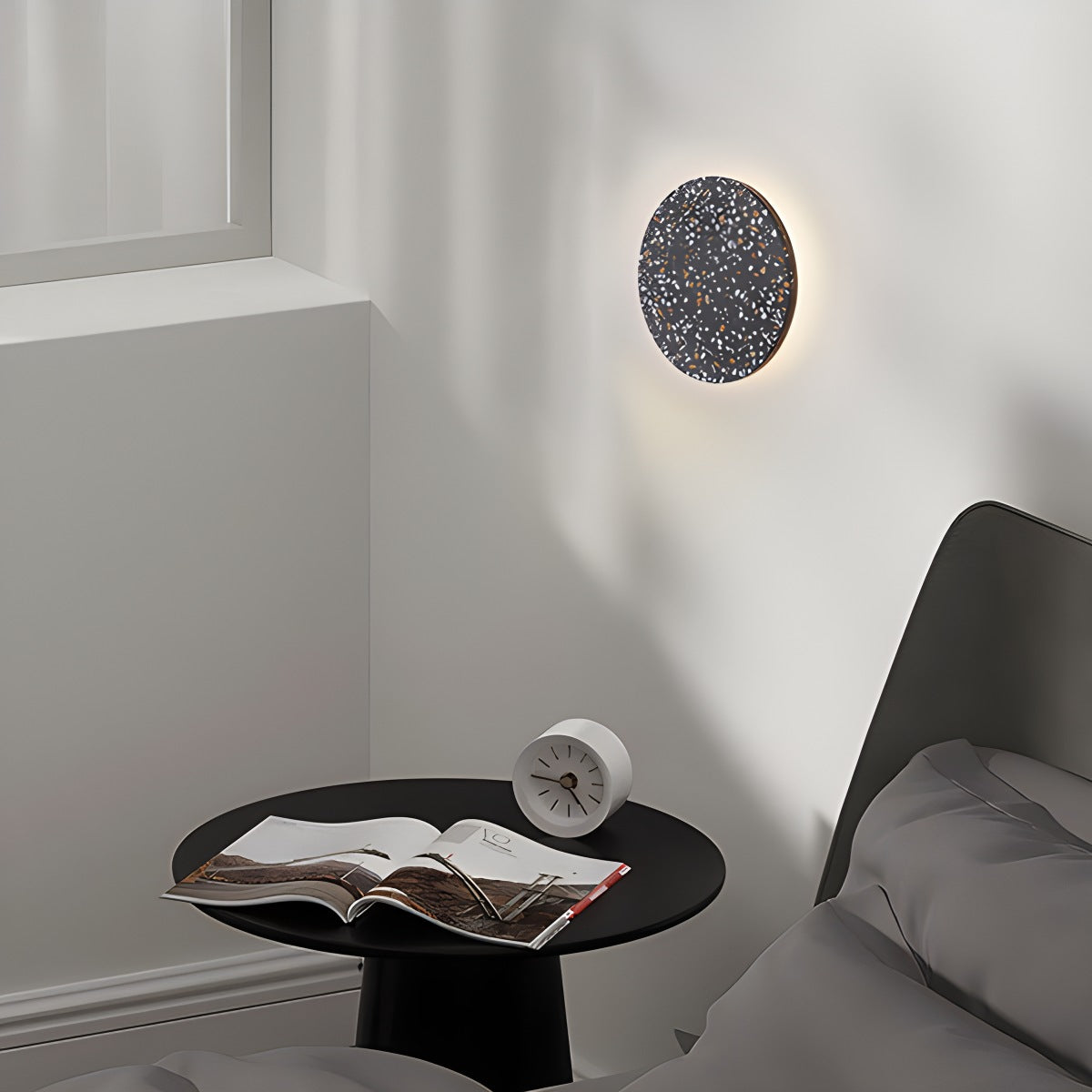 Feyran Nordic Light Luxury Round Disc Wall Sconce