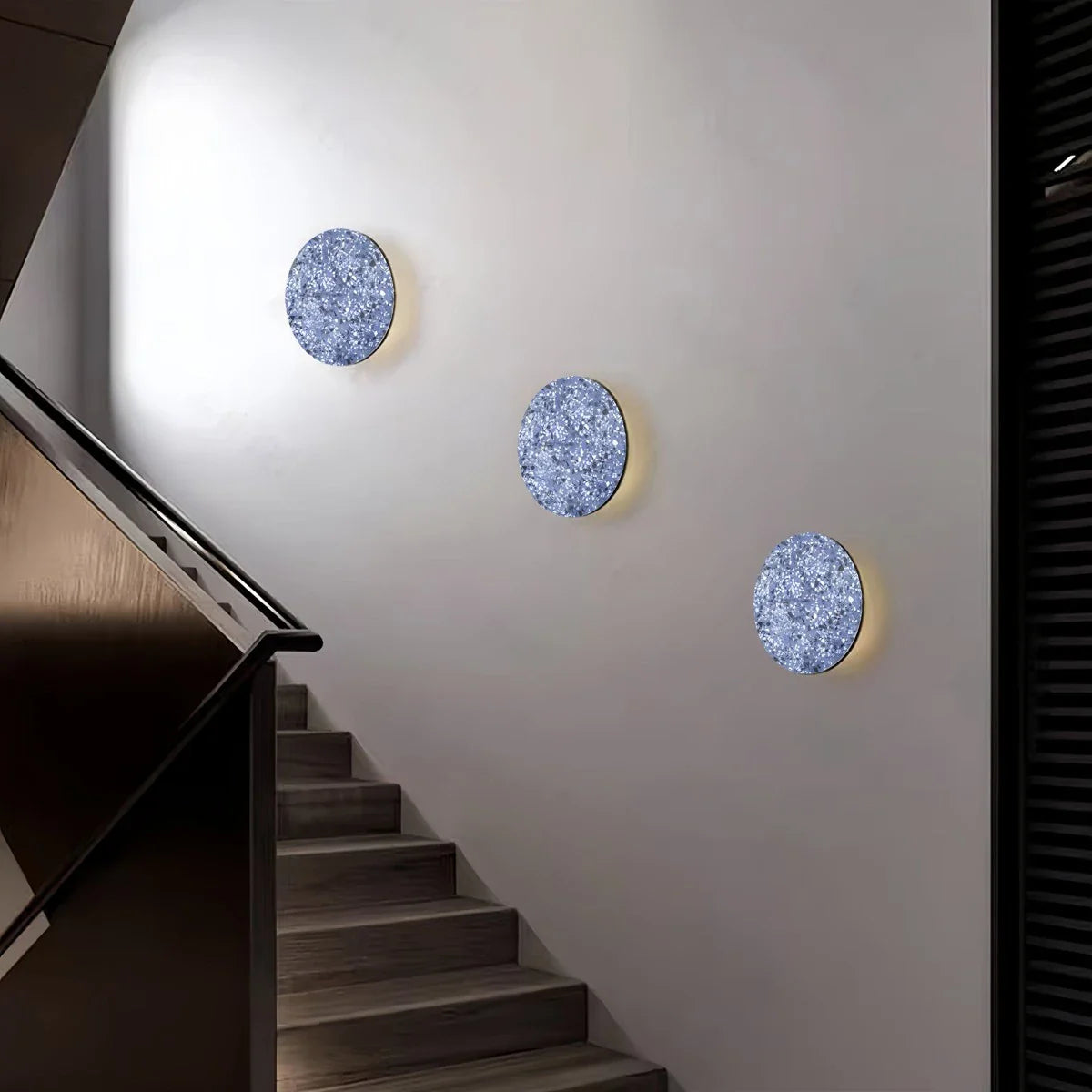 Feyran Nordic Light Luxury Round Disc Wall Sconce