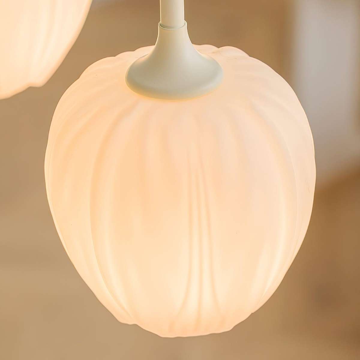 Feyran French Romance Tulip Matcha Chandelier