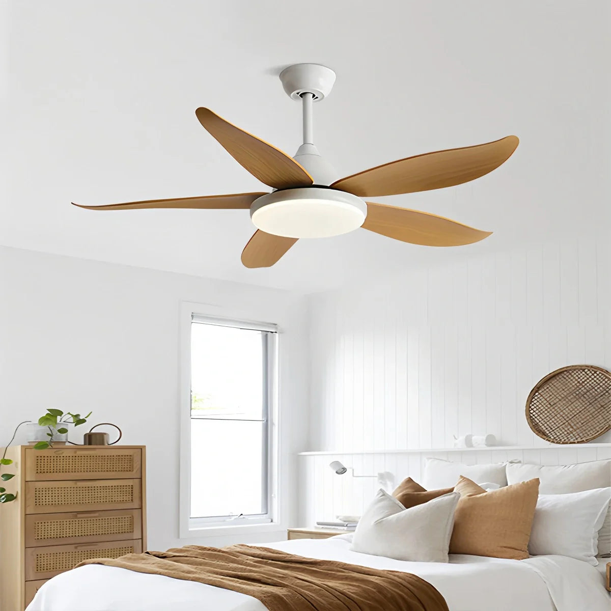 Feyran 5 Blade Contemporary Ceiling Fan Lamp