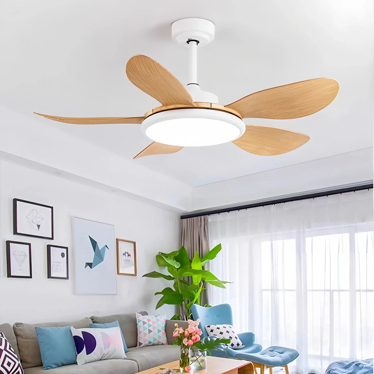 Feyran 5-Blade Wood Ceiling Fan with Light for Living Room