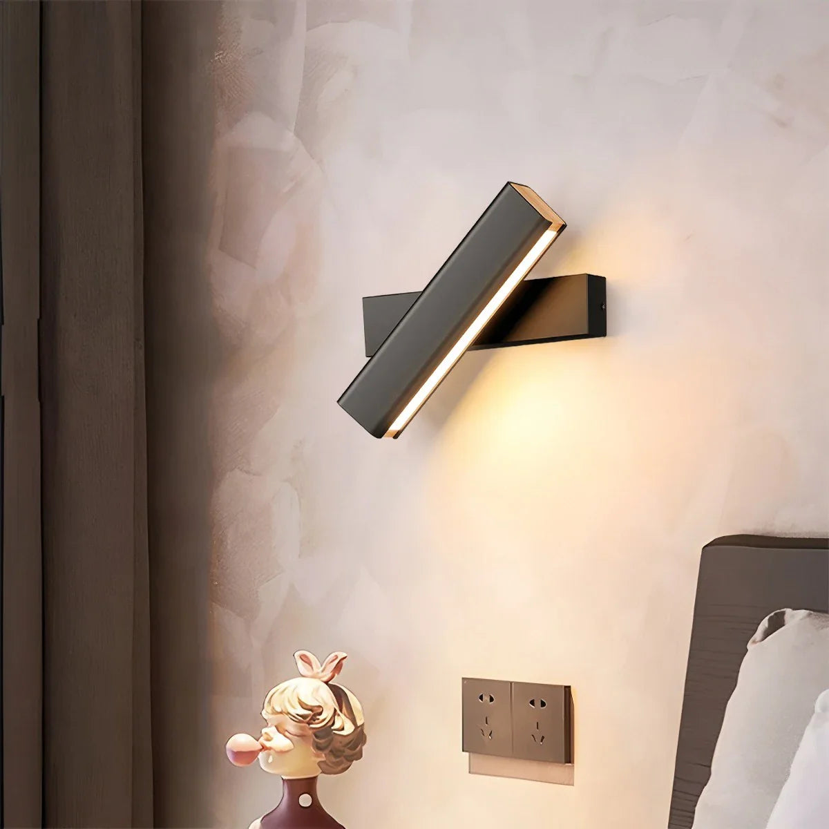 Feyran Adjustable Bar Wall Sconce for Bedroom