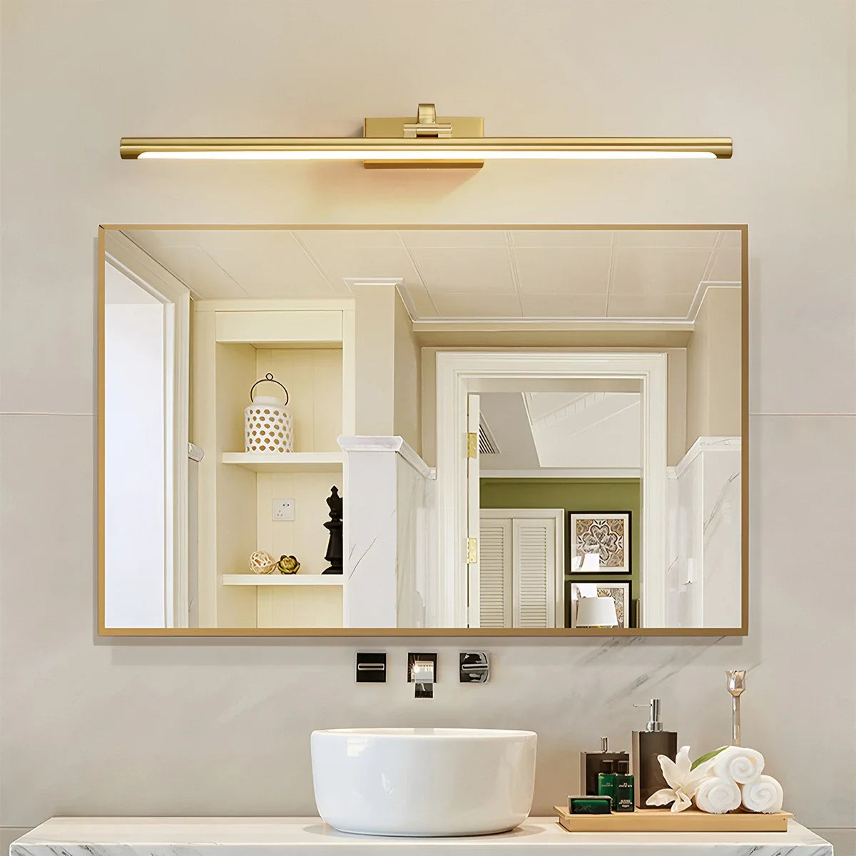 Feyran Adjustable Linear LED Picture Wall Light