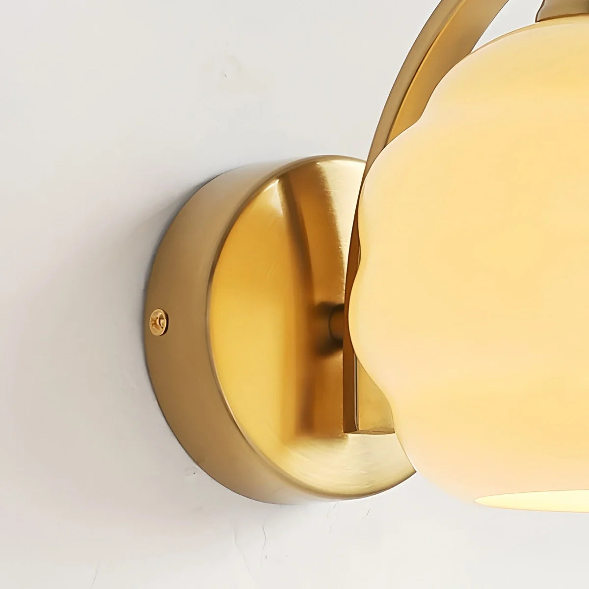 Feyran Art Deco Vintage Glass Wall Lamp