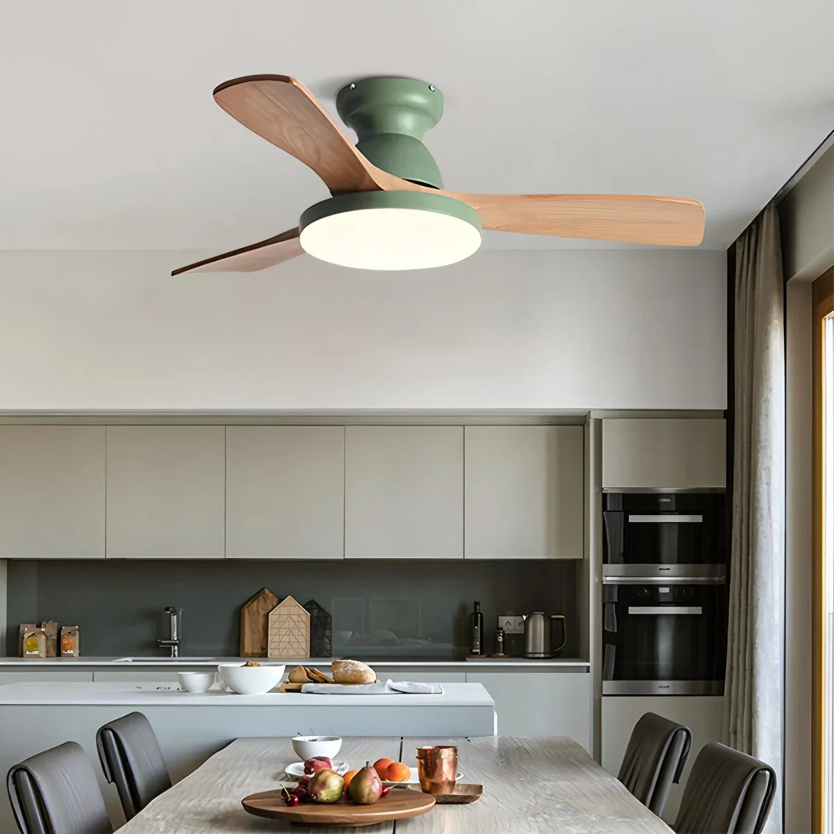 Feyran Vintage 3-leaf Solid Wood Ceiling Fan Lamp