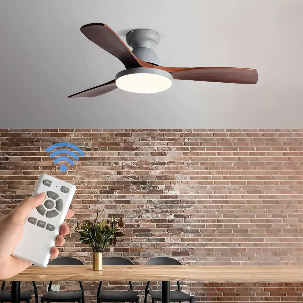 Feyran Vintage 3-leaf Solid Wood Ceiling Fan Lamp