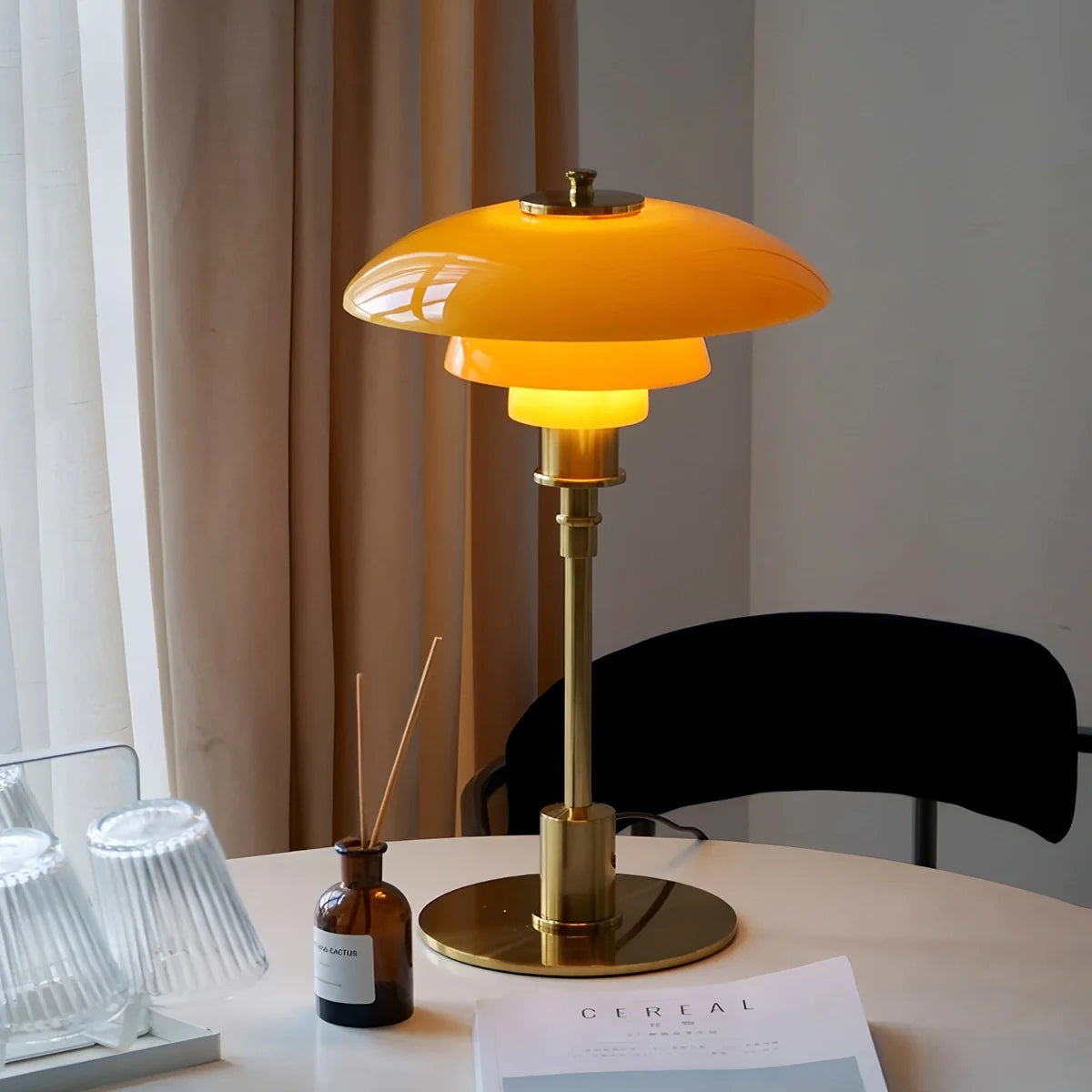 Feyran Classic Reading Table Lamp for Bedroom