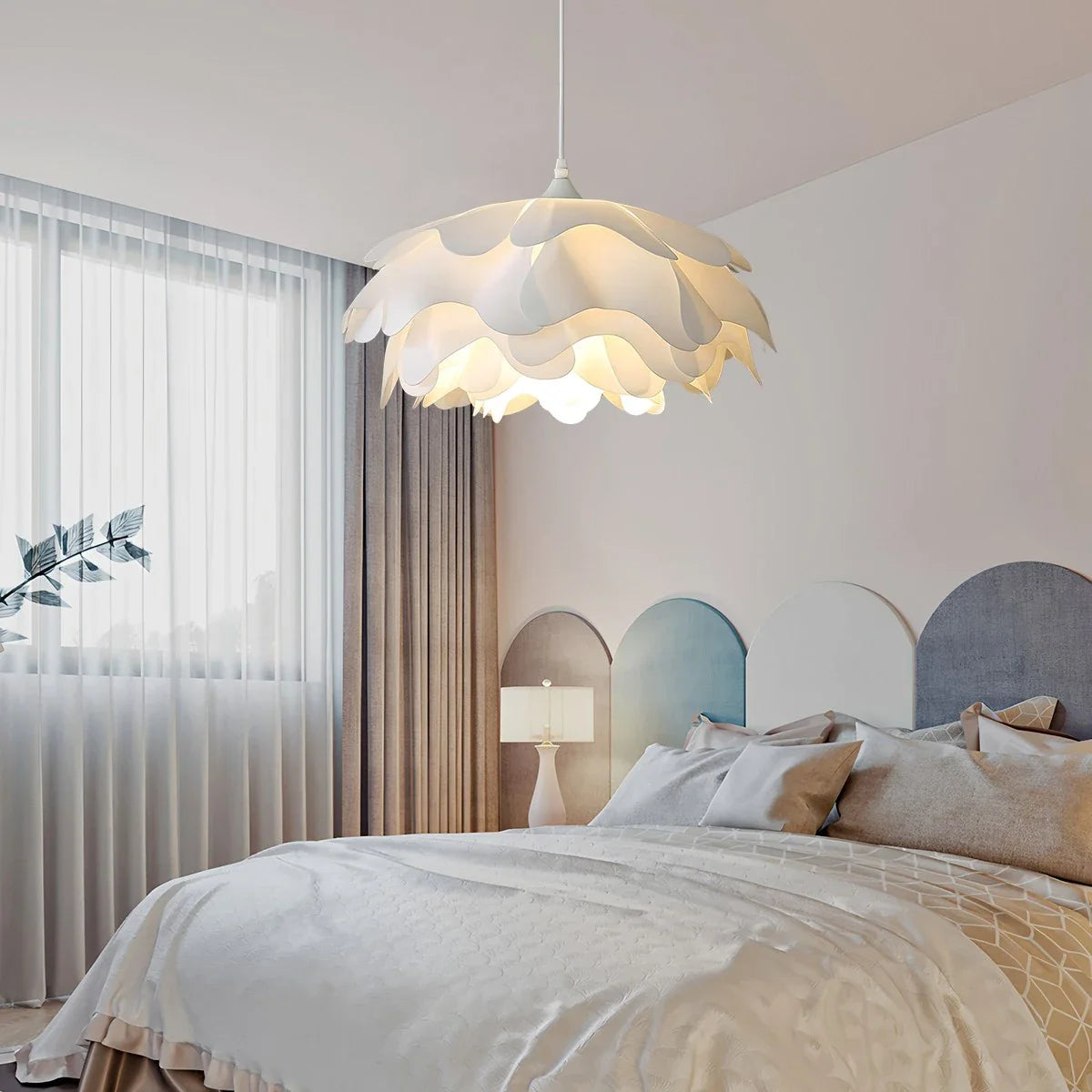 Feyran Flower Shaped White Pendant Lamp for Bedroom