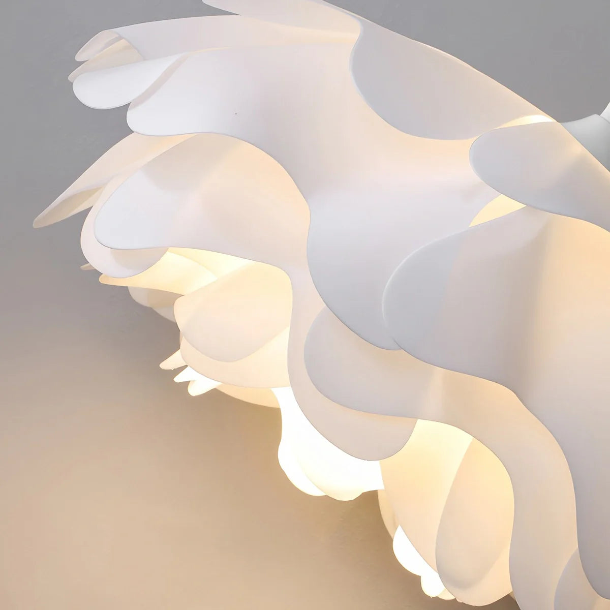 Feyran Flower Shaped White Pendant Lamp for Bedroom