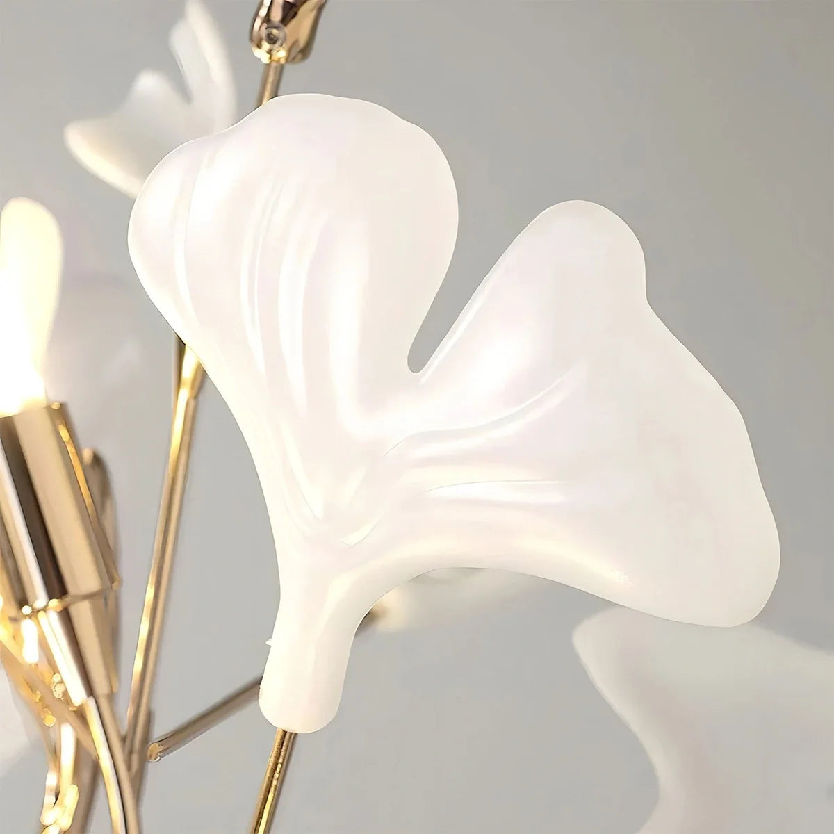 Feyran Ginkgo Leaf Floor Lamp for Living Room