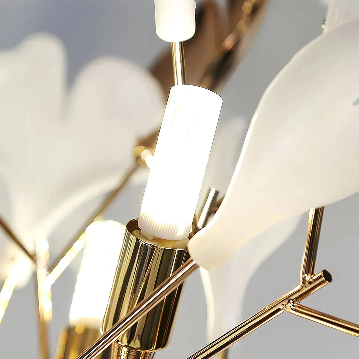 Feyran Ginkgo Leaf Floor Lamp for Living Room