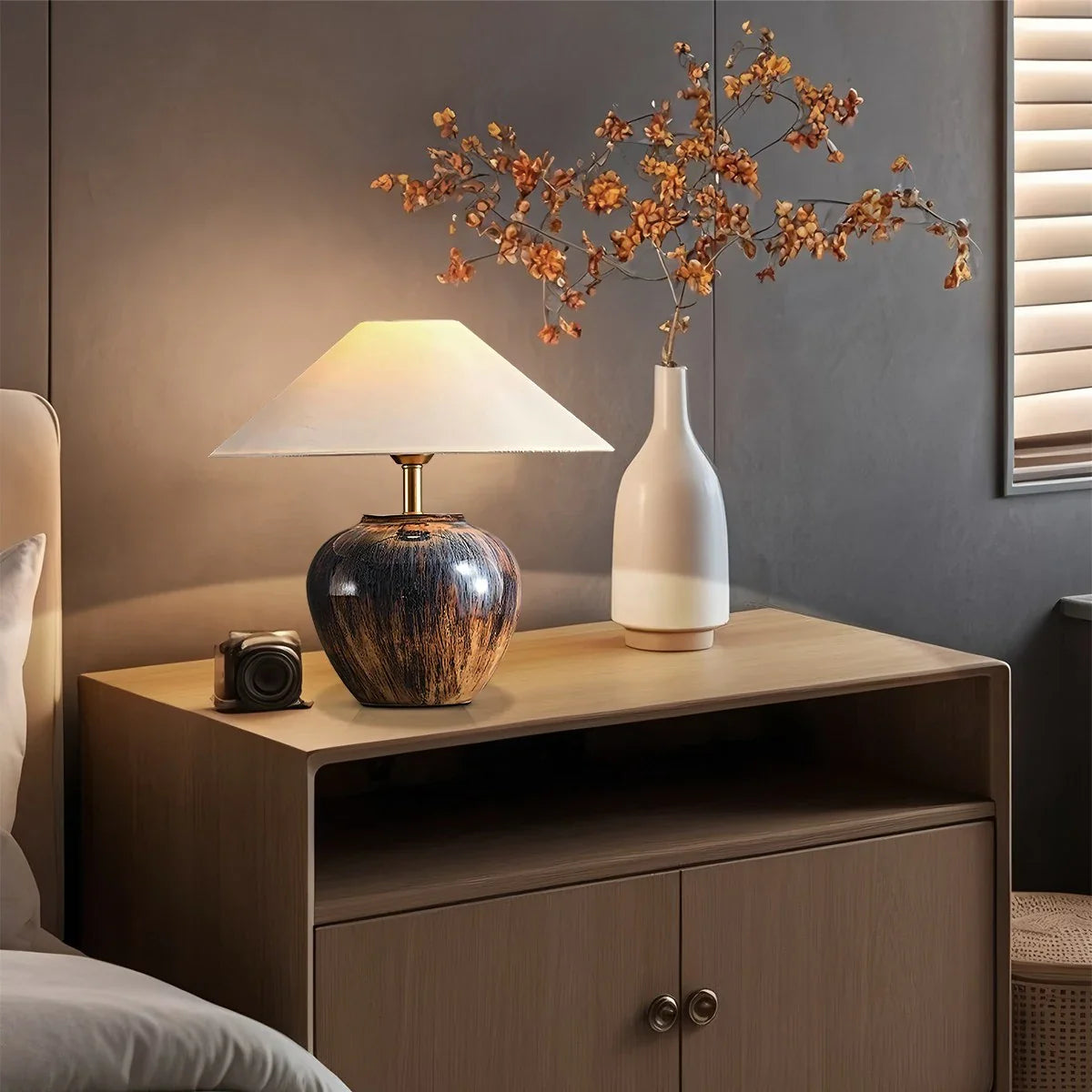 Feyran Glazed Ceramic Table Lamp