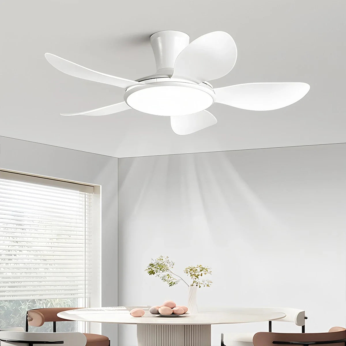 Feyran Silent Remote Control LED Ceiling Fan Light