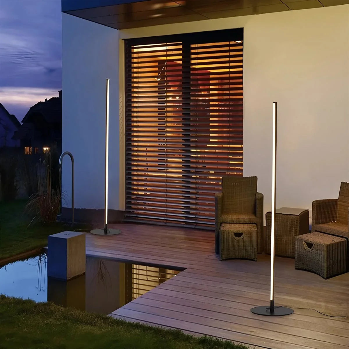 Feyran Linear Outdoor Waterproof Floor Lamp