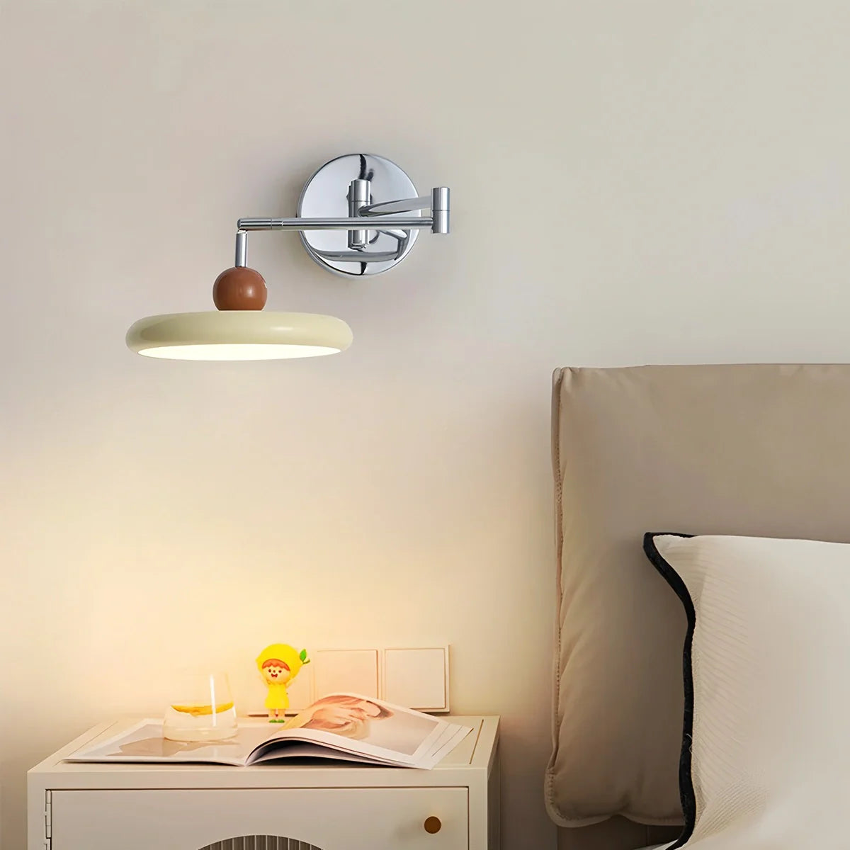 Feyran Lola Adjustable Arm Plug-in Wall Lamp