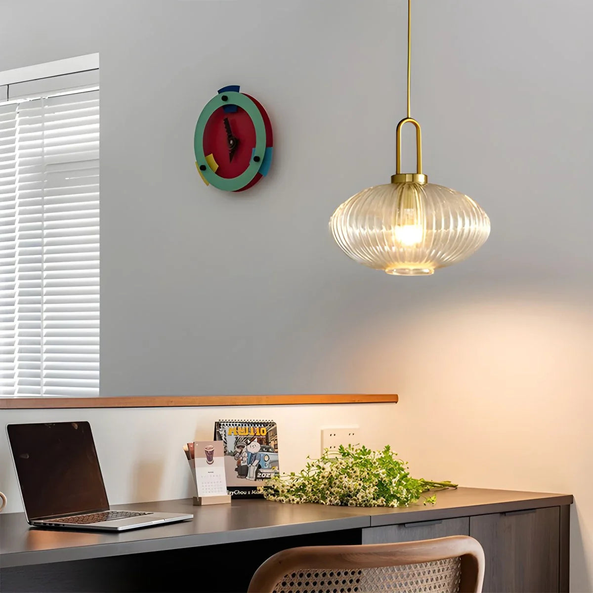 Feyran Modern Ribbed Clear Glass Pendant Light