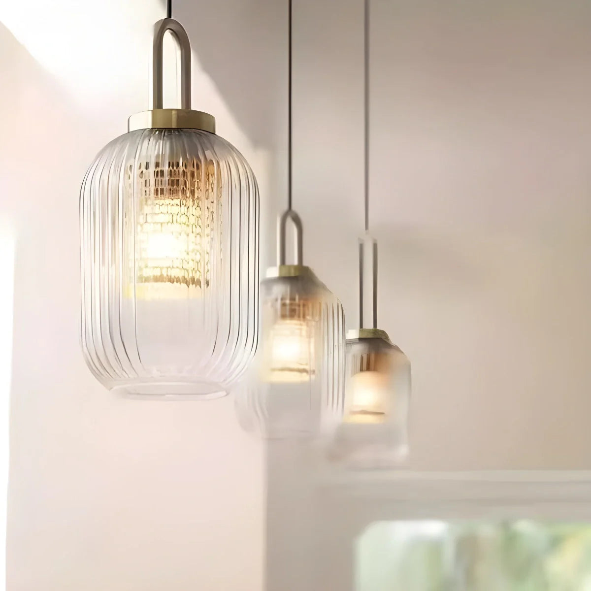 Feyran Modern Ribbed Clear Glass Pendant Light