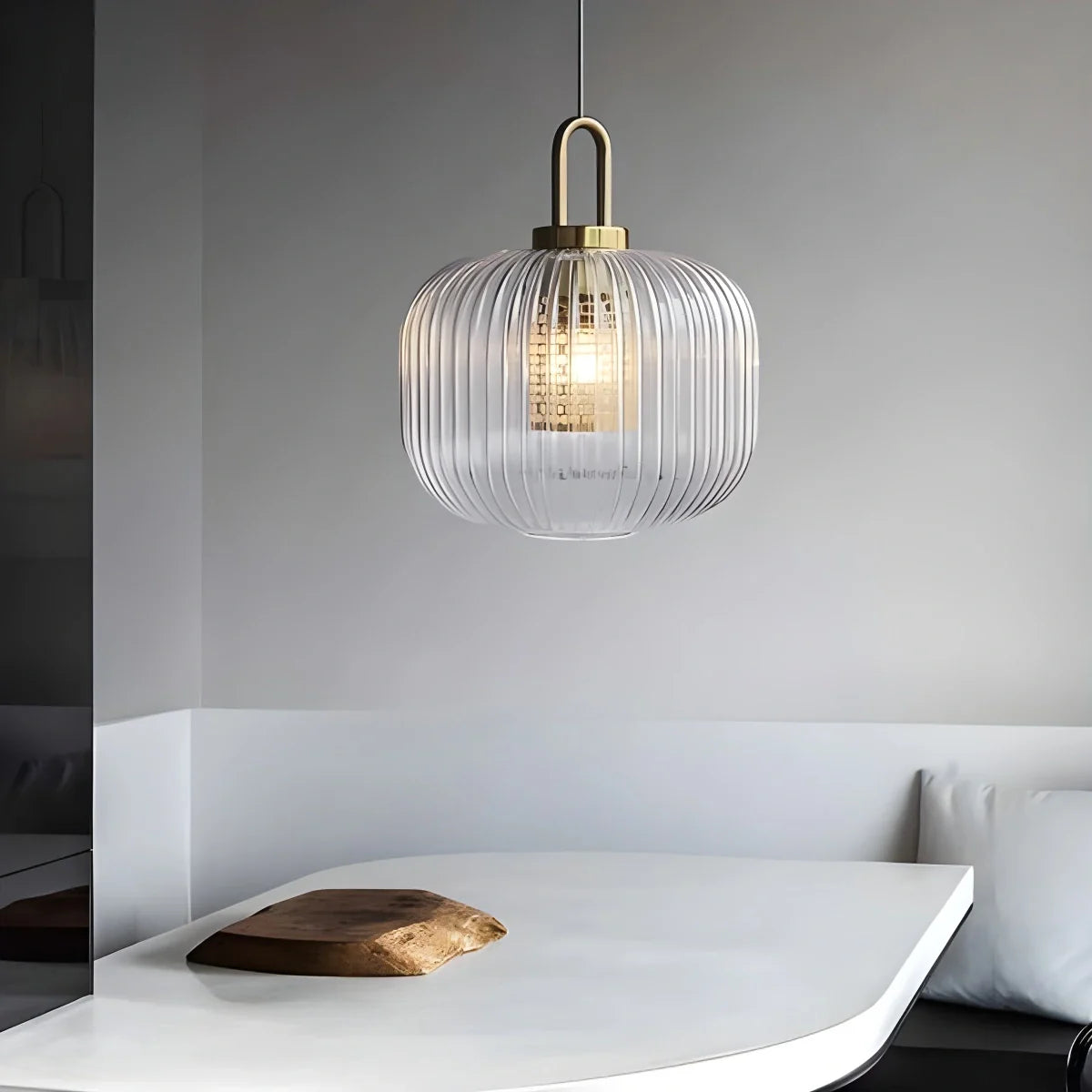 Feyran Modern Ribbed Clear Glass Pendant Light