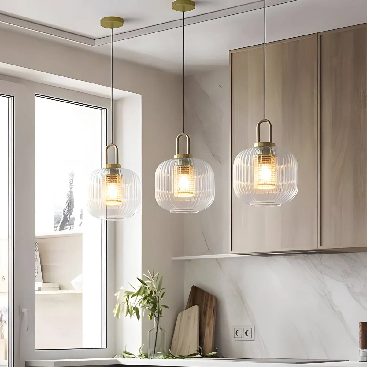 Feyran Modern Ribbed Clear Glass Pendant Light