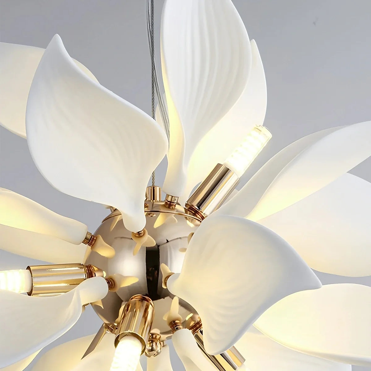 Feyran Nordic Creative Petal Pendant Light