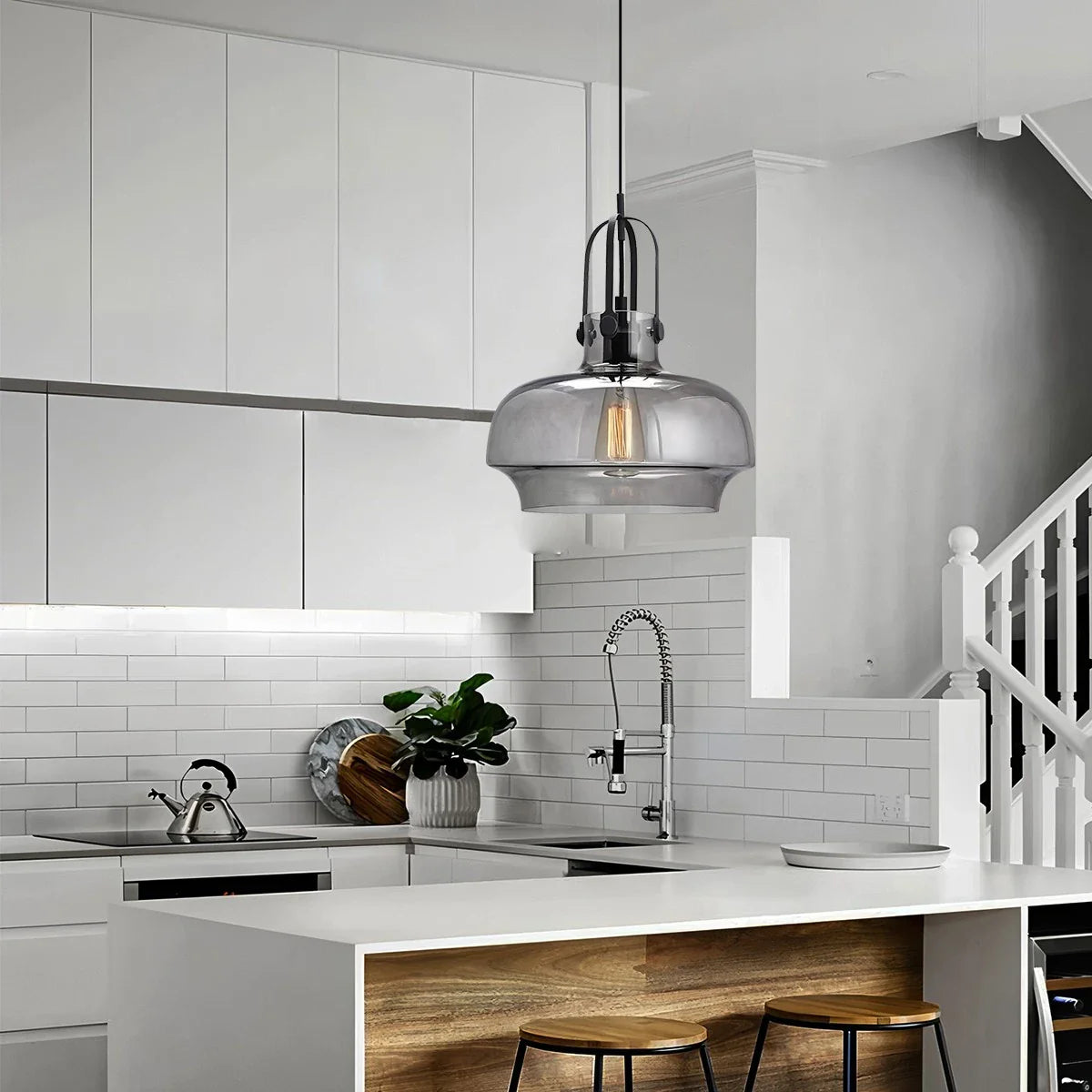 Feyran Nordic Minimalist Dining Room Glass Pendant Light