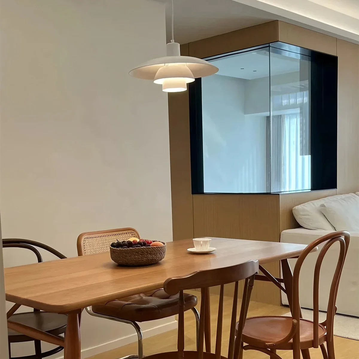Feyran Nordic UFO Restaurant Pendant Light for Kitchen Island