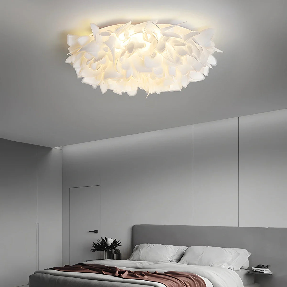Feyran White Flower-Shaped Flush Mount Ceiling Light