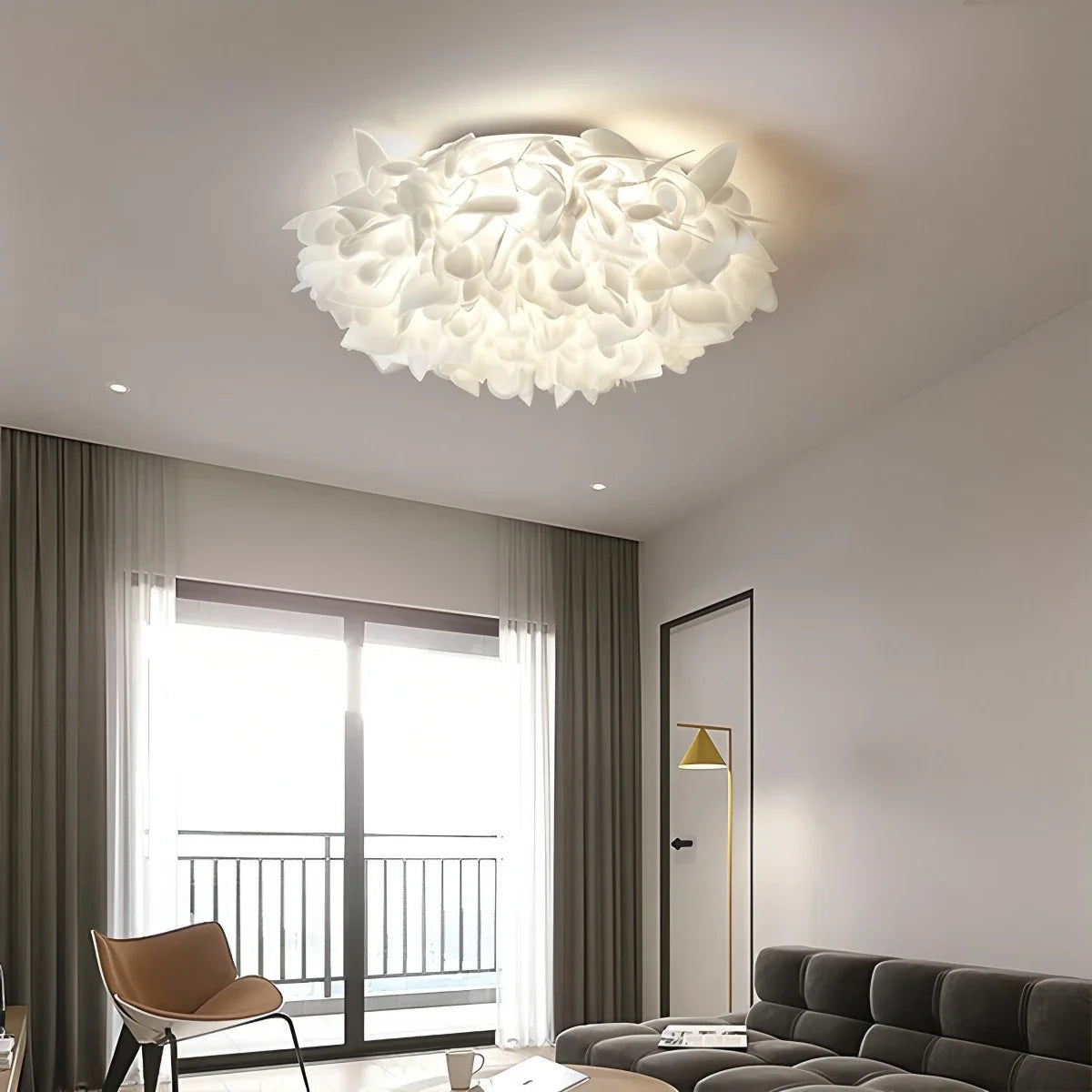 Feyran White Flower-Shaped Flush Mount Ceiling Light