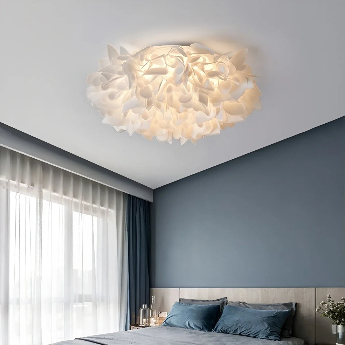 Feyran White Flower-Shaped Flush Mount Ceiling Light
